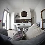 公寓 Nel Centro Storico Di *